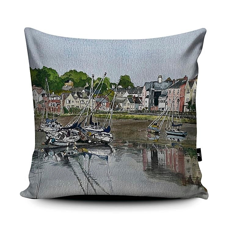 Wivenhoe harbour by Julia Lord