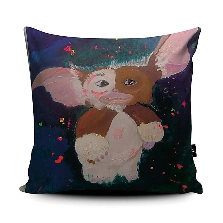 Gizmo by Michaela Currie